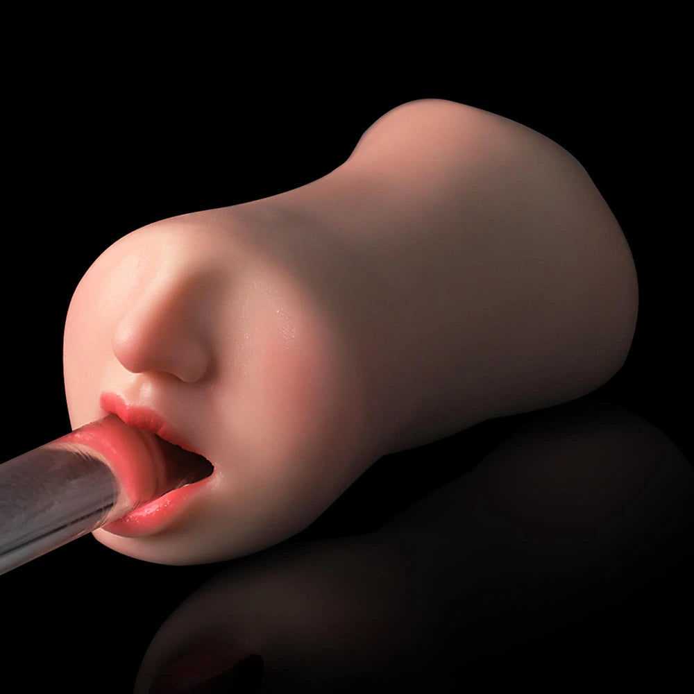 Lana : Masturbateur oral en silicone de poche 889 g